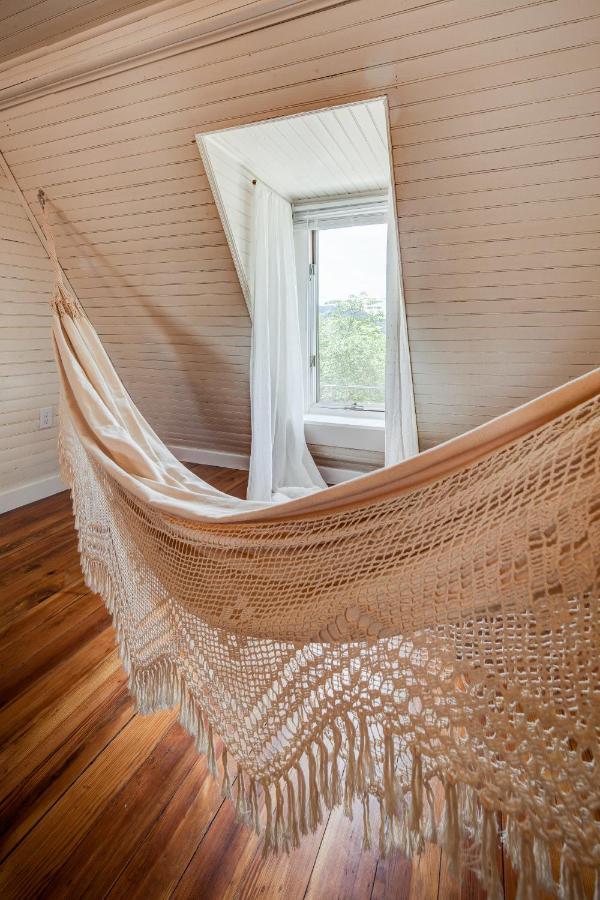 Fairytale Loft Suite 1 Bed, 1 Bath Luxury Apartment In Downtown Belmont Charlottesville Bagian luar foto
